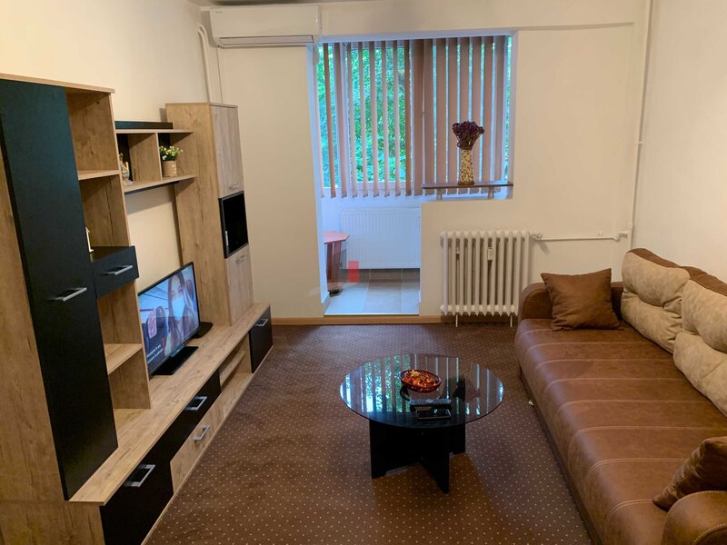 Huedin, vanzare apartament 2 camere.