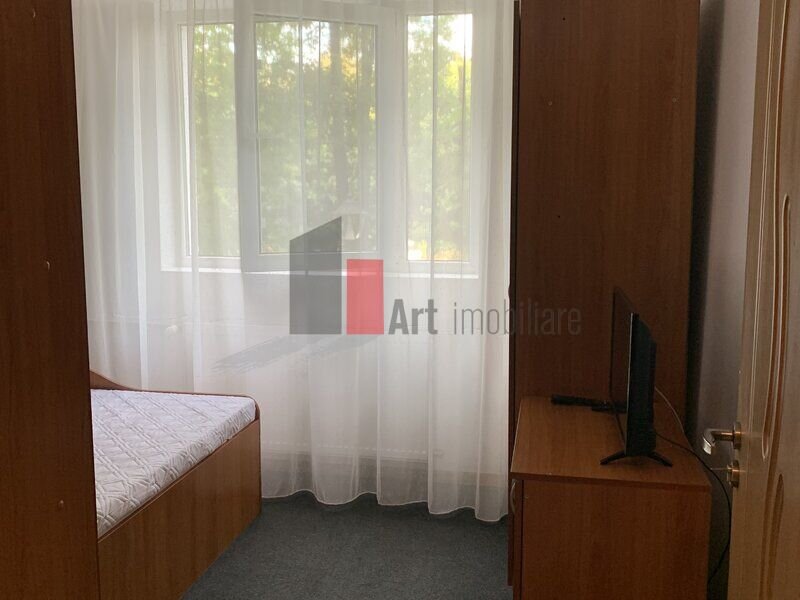 Huedin, vanzare apartament 2 camere.